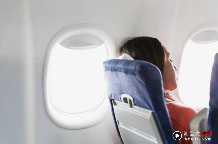 飞机窗口、座位不对称主要是座位移动，为了容纳更多乘客